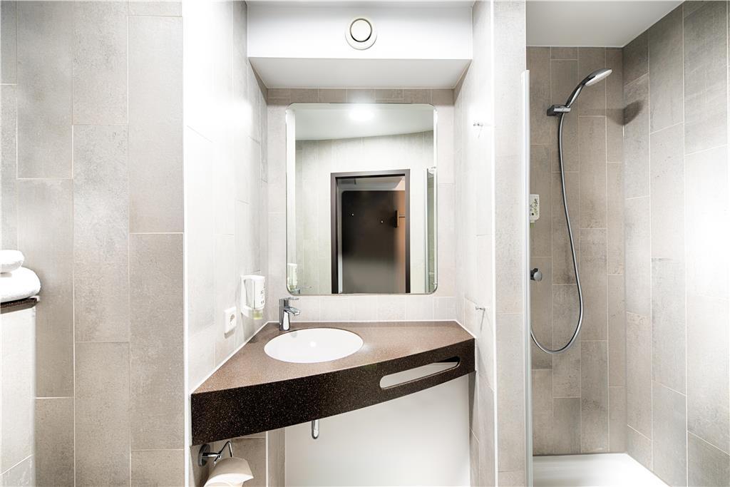 B&B Hotel Bielefeld-Ost Quarto foto